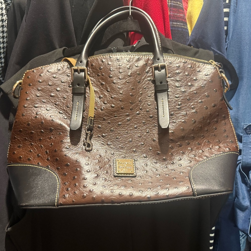 Dooney & Bourke purse